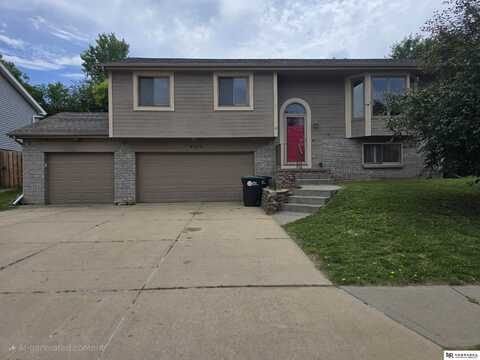 8209 Willit Street, Omaha, NE 68122