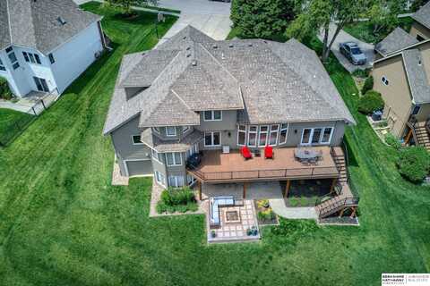 9711 S 176th Street, Omaha, NE 68136
