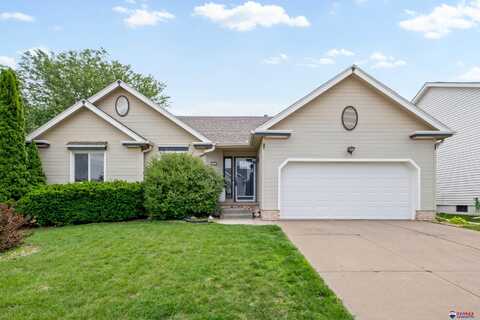 17063 Orchard Avenue, Omaha, NE 68135