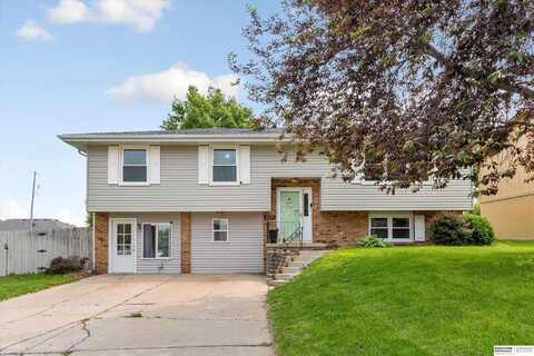 20215 Pinkney Street, Elkhorn, NE 68022