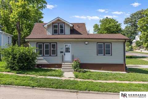 2106 K Street, Omaha, NE 68107