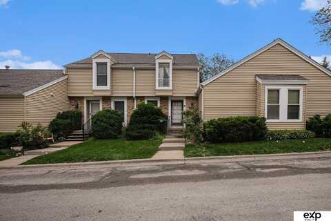 719 N 130th Plaza, Omaha, NE 68154