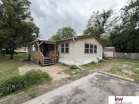 5776 Platte River Road, Fremont, NE 68025