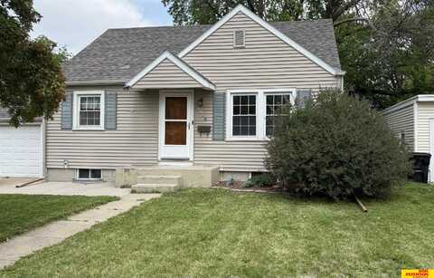 1506 E 1st Street, Fremont, NE 68025