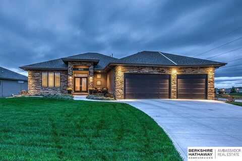 18652 Webster Circle, Elkhorn, NE 68022