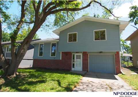 5807 S 136 Street, Omaha, NE 68137