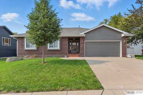 710 Cedar View Lane, Bellevue, NE 68123