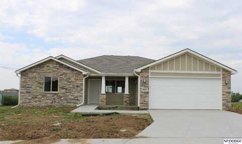 6450 N 13th Court, Lincoln, NE 68521