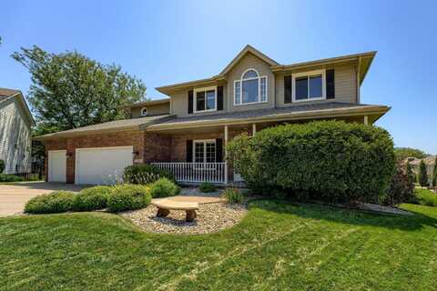 18205 Cedar Circle, Omaha, NE 68130