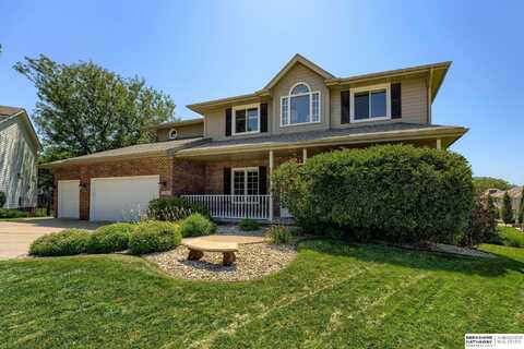 18205 Cedar Circle, Omaha, NE 68130