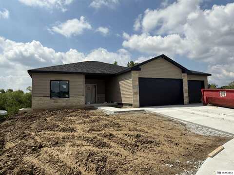 5431 W Sundowner Road, Lincoln, NE 68528