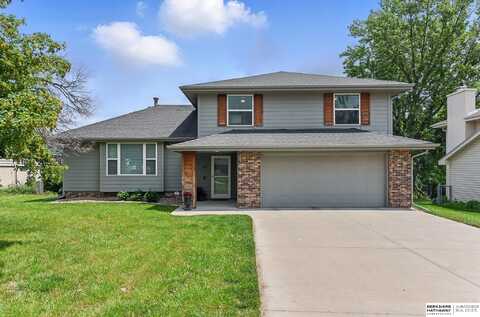 935 S 150th Street, Omaha, NE 68154
