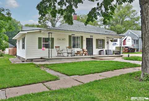 429 N 4th Street, Tecumseh, NE 68450