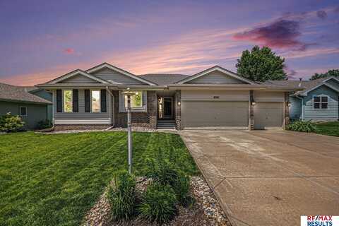 21808 Hilltop Avenue, Gretna, NE 68028