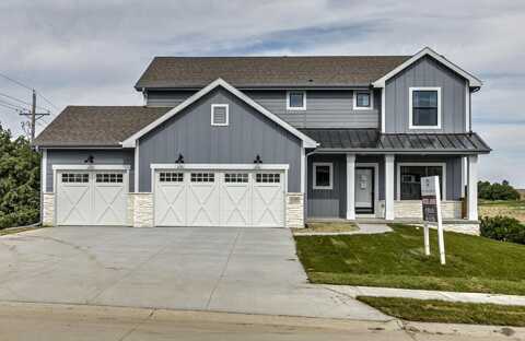 19015 Ranch Drive, Papillion, NE 68046