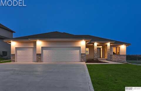 11003 S 102nd Street, Papillion, NE 68046