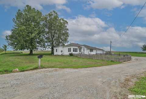 72030 649 Avenue, Shubert, NE 68437