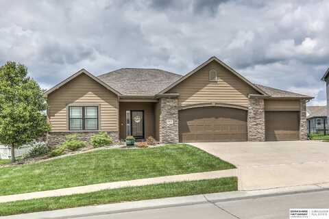 7812 S 196th Street, Gretna, NE 68028