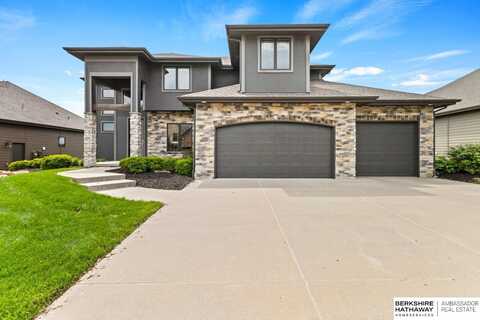 1220 S 200 Avenue, Omaha, NE 68130