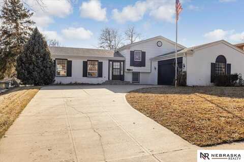 1615 S 136th Street, Omaha, NE 68144