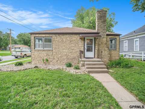 2793 E Street Street, Lincoln, NE 68510
