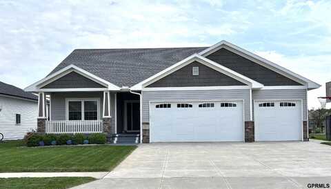 221 Briarwood Lane, Seward, NE 68434