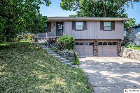 10329 V Street, Omaha, NE 68127