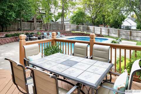 16058 Charles Street, Omaha, NE 68118