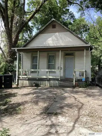 3514 Parker Street, Omaha, NE 68111