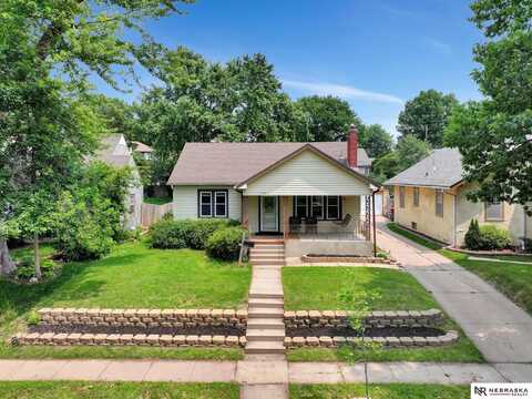 2340 S 18th Street, Lincoln, NE 68502