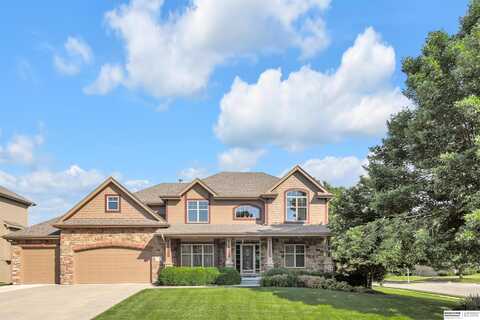 10149 Edward Street, La Vista, NE 68128
