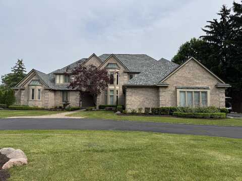 1265 Water Cliff Drive, Bloomfield Hills, MI 48302