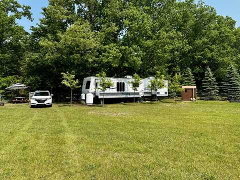 4927 S 194th Avenue, Hesperia, MI 49421