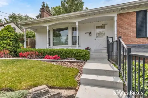 2236 Burton Street SE, Grand Rapids, MI 49506