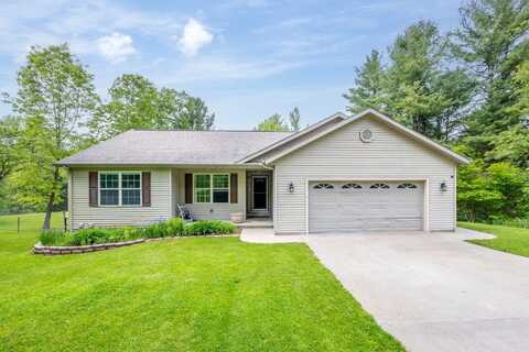 277 Madison Road, Stanwood, MI 49346