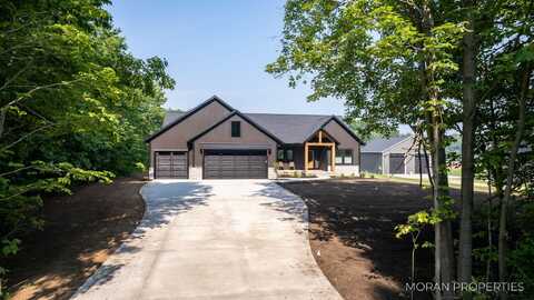 12607 76th Avenue, Allendale, MI 49401