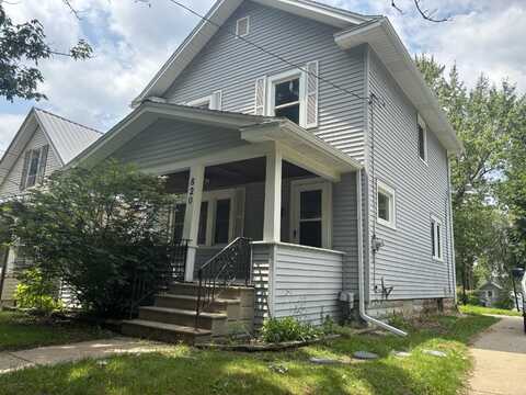 820 center Street, Jackson, MI 49202