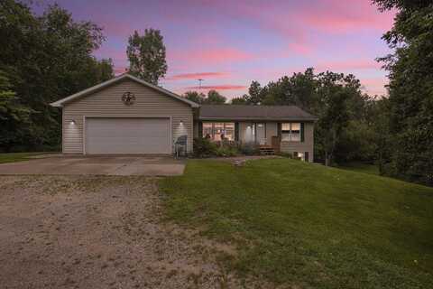 5293 Bartonville Road, Belding, MI 48809
