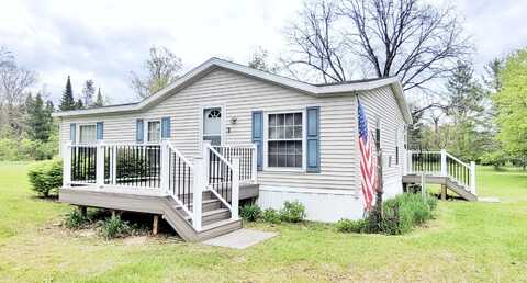 8326 S Delaware Avenue, Baldwin, MI 49304