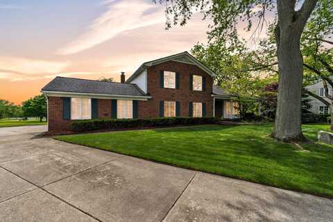 36201 Trenton Court, Farmington Hills, MI 48335