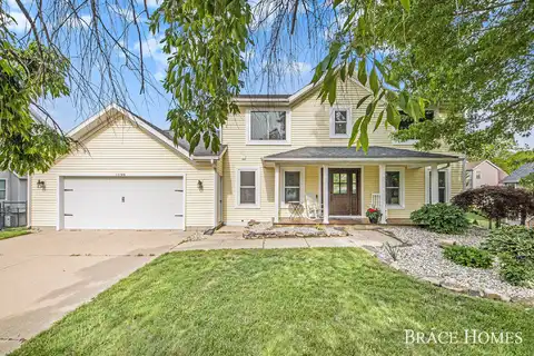 1090 Woodspointe Drive SW, Byron Center, MI 49315