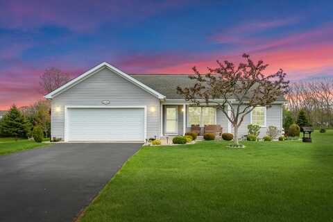 51441 Jordan Street, Paw Paw, MI 49079