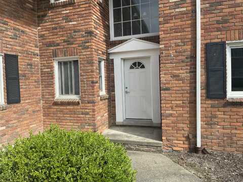 31831 Grand River Avenue, Farmington, MI 48336