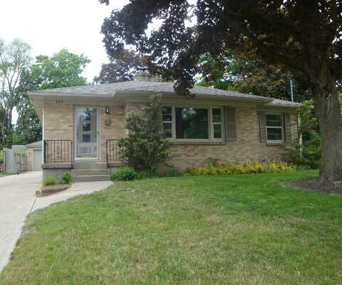 335 Bristol Avenue NW, Grand Rapids, MI 49504