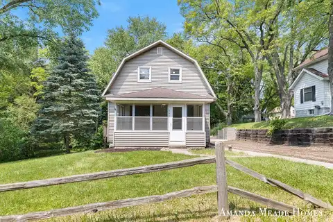 443 Nicholson Street, Ionia, MI 48846