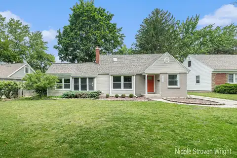 2125 Englewood Drive SE, Grand Rapids, MI 49506