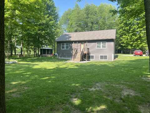 252 E Fenn Road, Coldwater, MI 49036