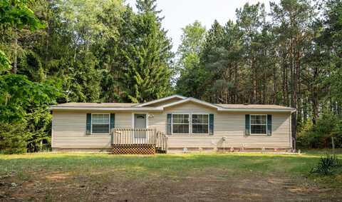 8740 W Grant Road, Shelby, MI 49455