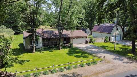 2318 Ewing Road, Twin Lake, MI 49457