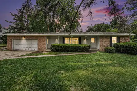 2685 Rockhill Drive NE, Grand Rapids, MI 49525